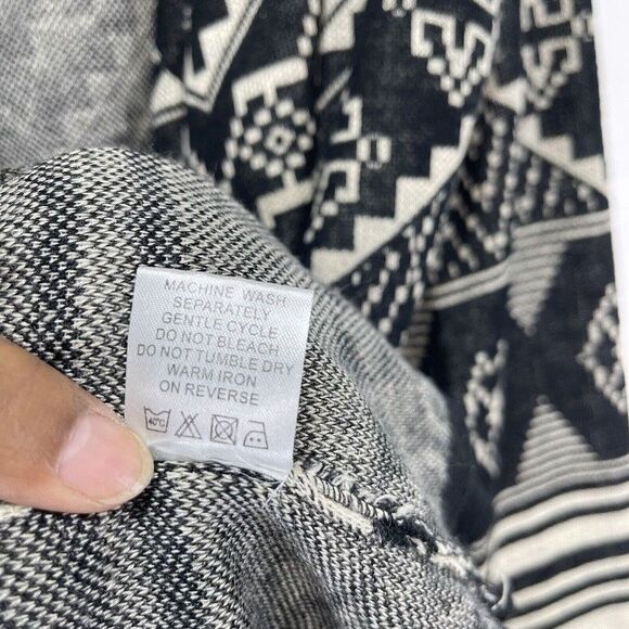 Aztec Cardigan Sweater Womens Medium 64 Sixty Five Draped - Picture 15 of 16